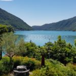 Aussicht über den Garten und den Luganersee